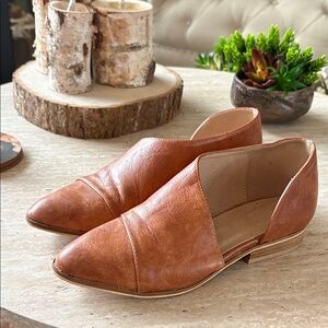 Catherine Malandrino Brown Leather Flats